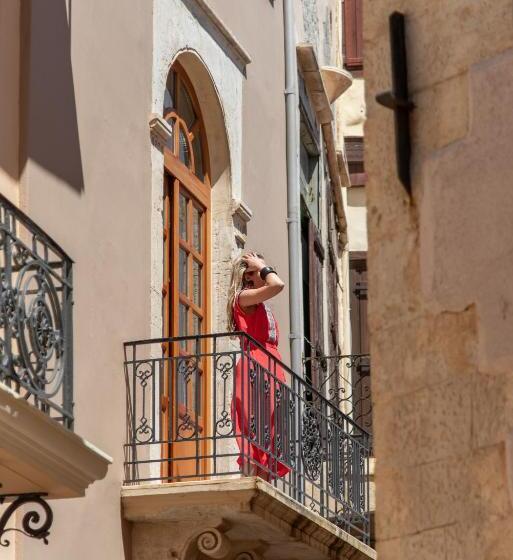 Casa Delfino Hotel & Spa