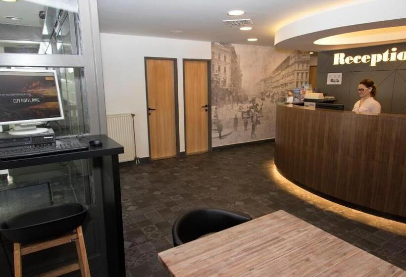City Hotel Ring