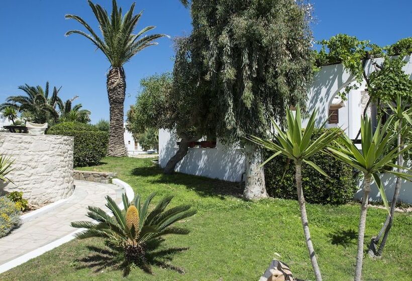 호텔 Contaratos Beach