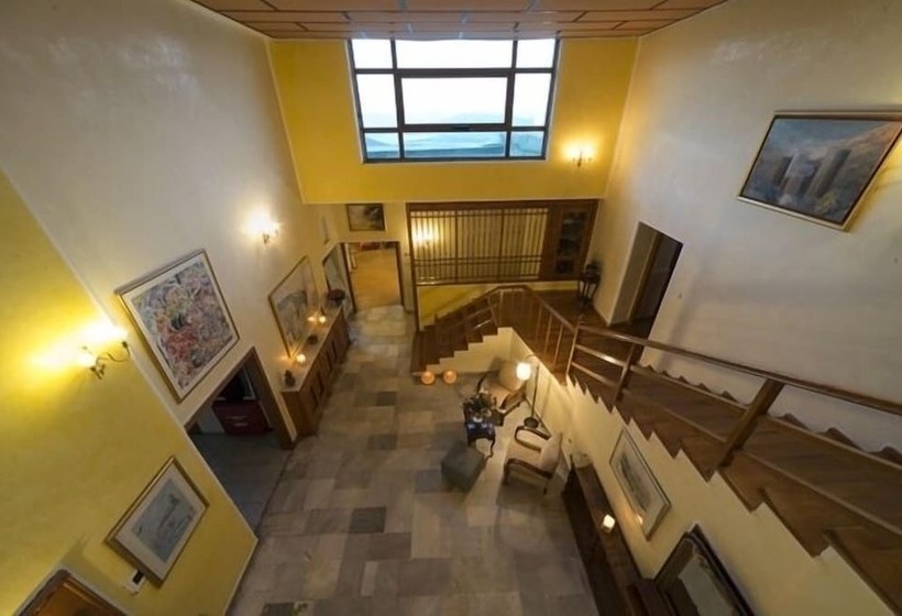 Отель Delphi Palace