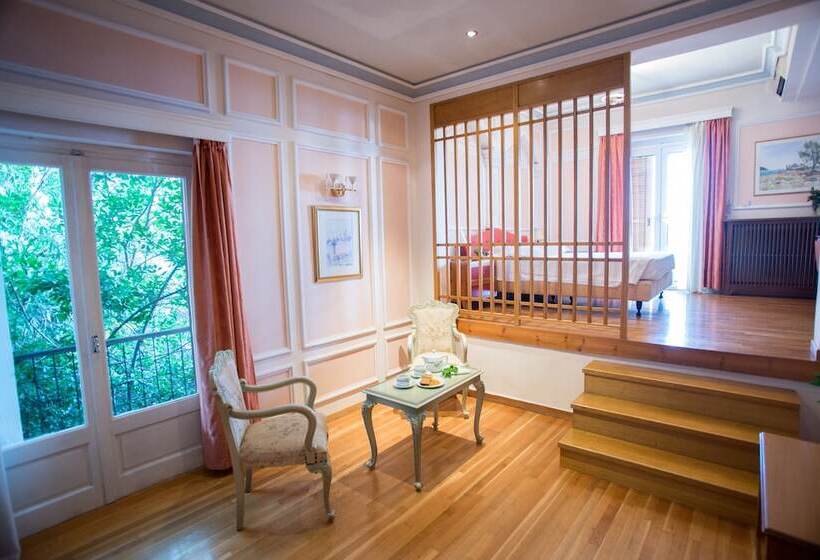 Отель Delphi Palace