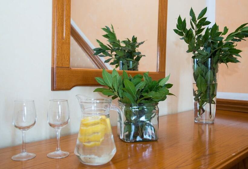 Отель Delphi Palace