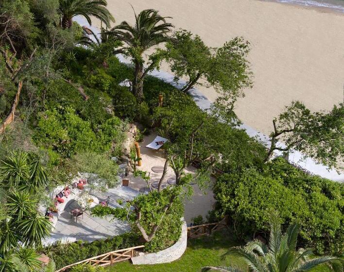 ホテル Eagles Palace