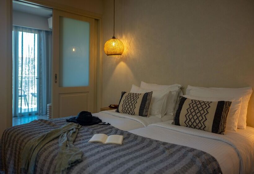 酒店 Eliros Mare Beachfront Poem