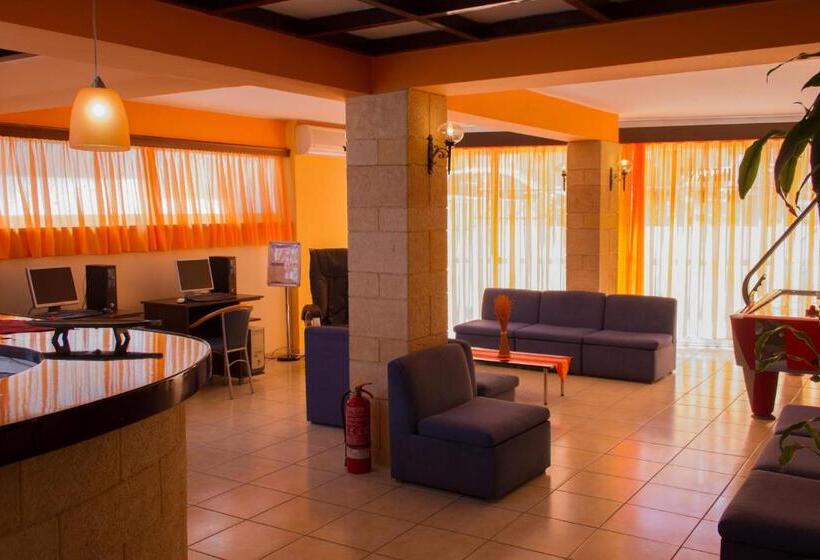 בית מלון כפרי Europa