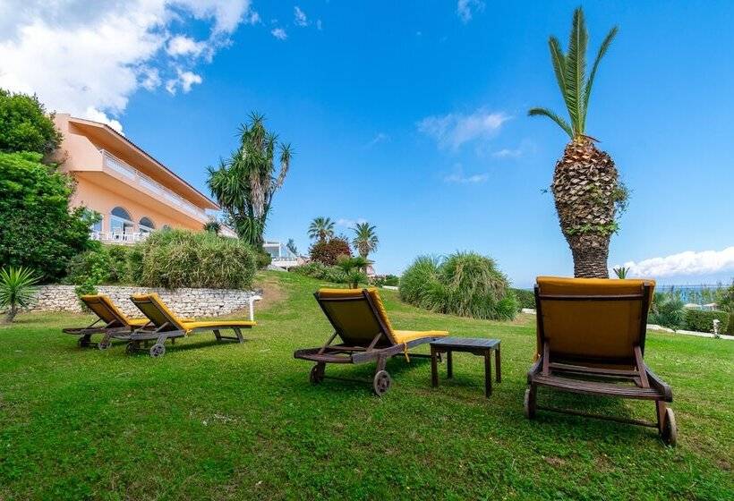 ホテル Ibiscus Corfu