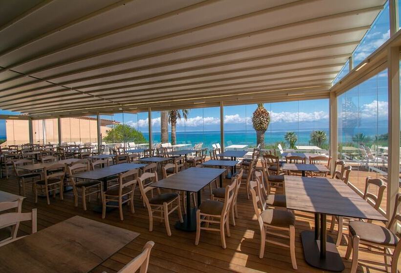 هتل Ibiscus Corfu