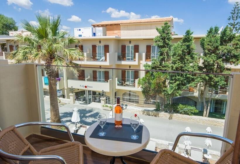 酒店 Kalyves Beach