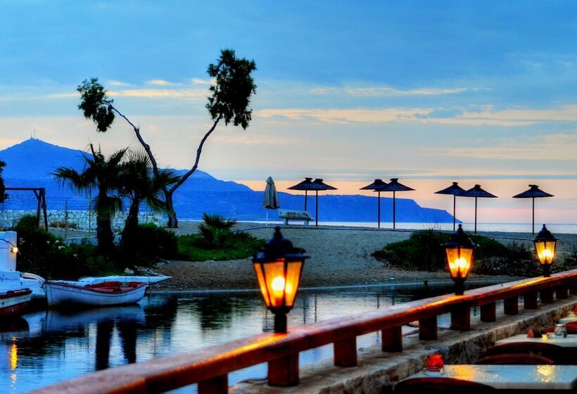 酒店 Kalyves Beach