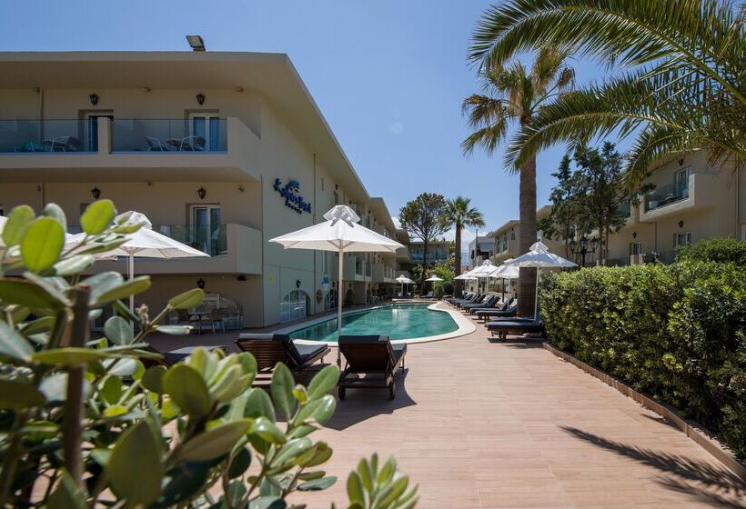 酒店 Kalyves Beach