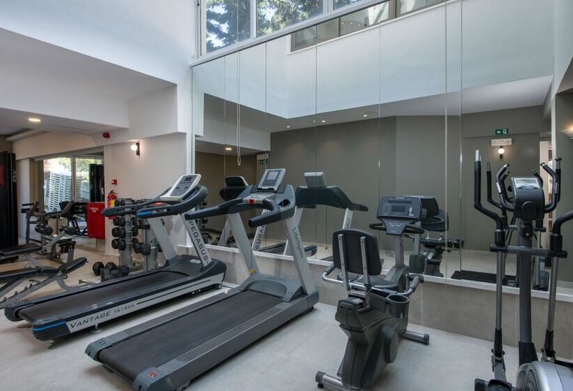 酒店 Kalyves Beach