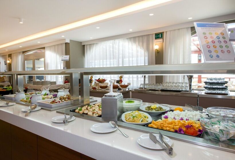 酒店 Kalyves Beach