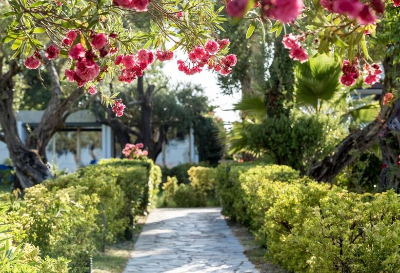 Отель Kontokali Bay Resort & Spa