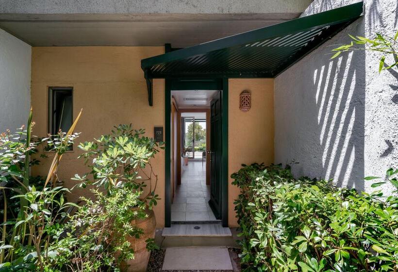 Отель Kontokali Bay Resort & Spa