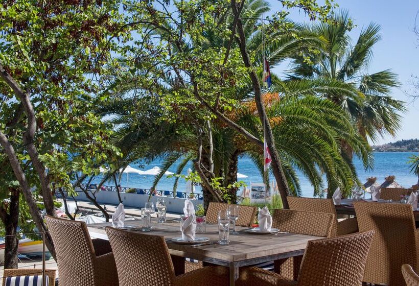 Отель Kontokali Bay Resort & Spa