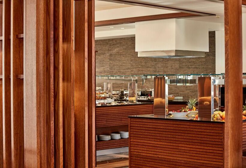 Отель Kontokali Bay Resort & Spa