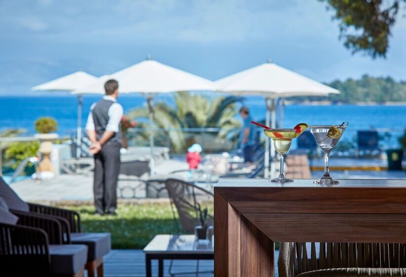 Отель Kontokali Bay Resort & Spa