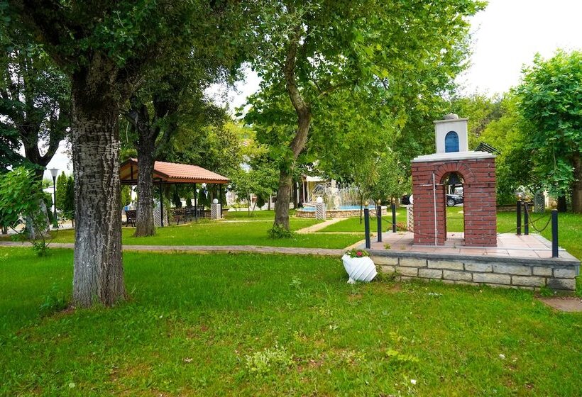 בית מלון כפרי Krikonis