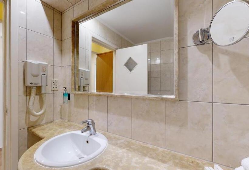 בית מלון כפרי Lucy