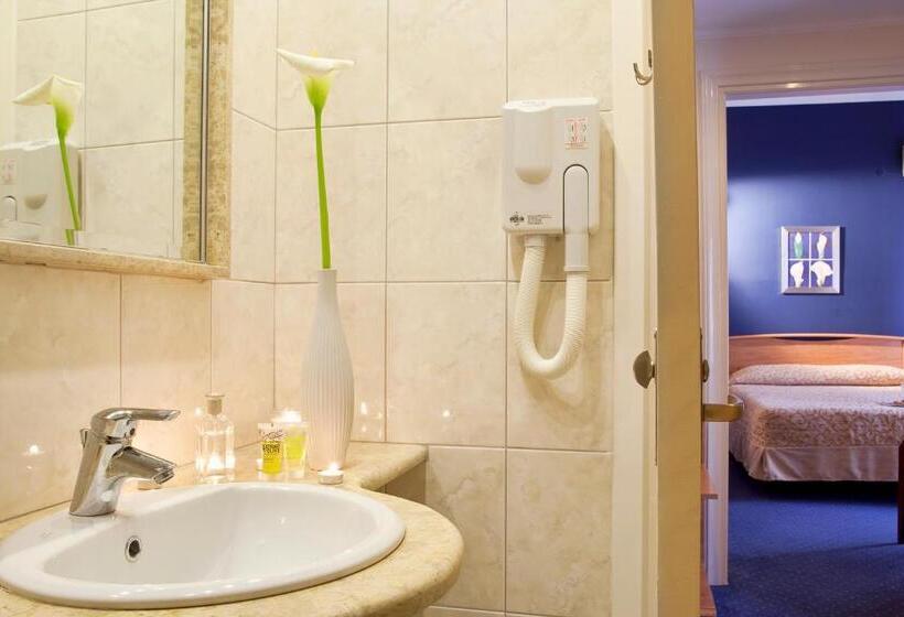 בית מלון כפרי Lucy