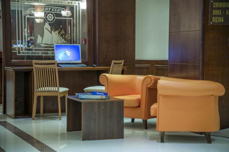 בית מלון כפרי Manousos City