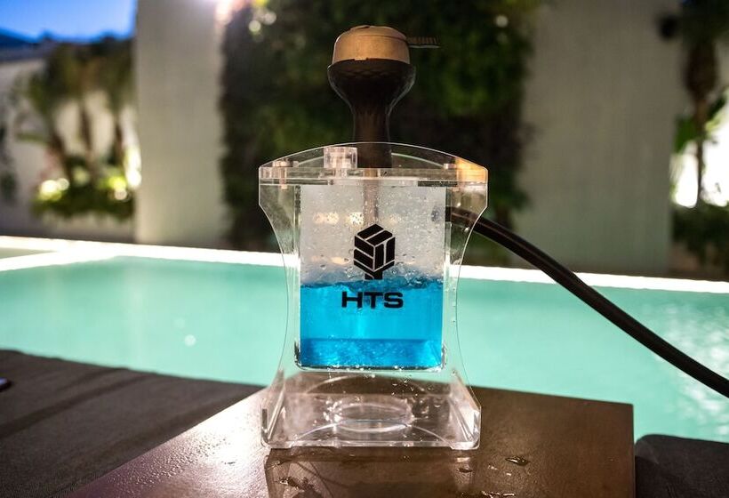 בית מלון כפרי Manousos City