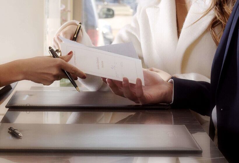 فندق Njv Athens Plaza