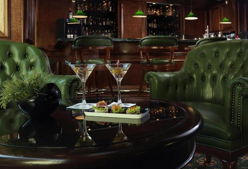 فندق Njv Athens Plaza