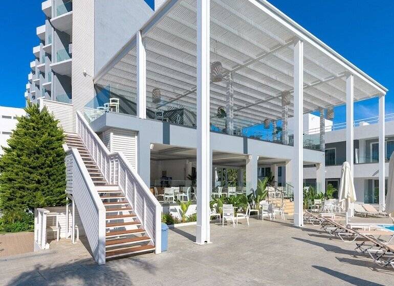 فندق Oceanis Park