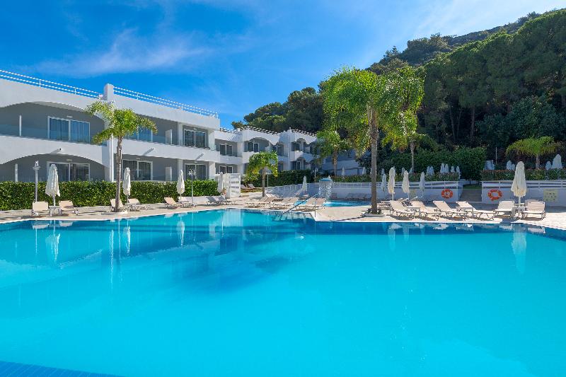 فندق Oceanis Park