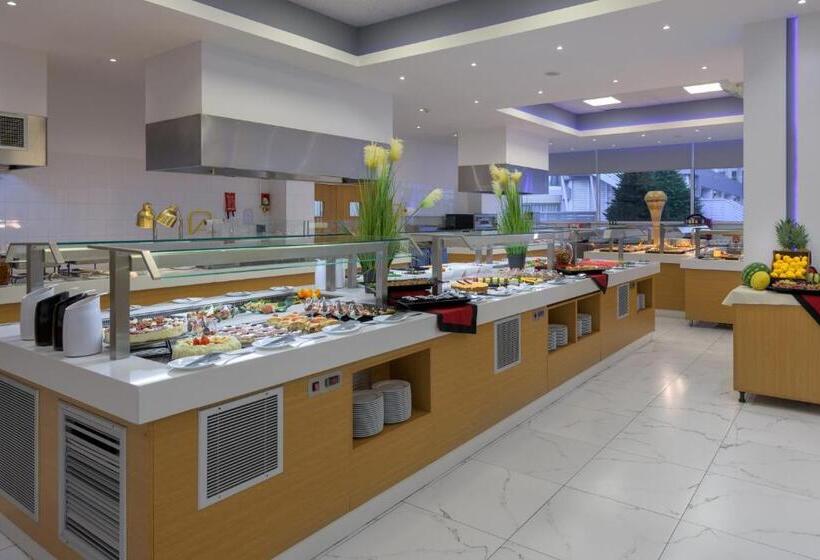 فندق Oceanis Park