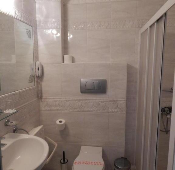 ホテル Philoxenia