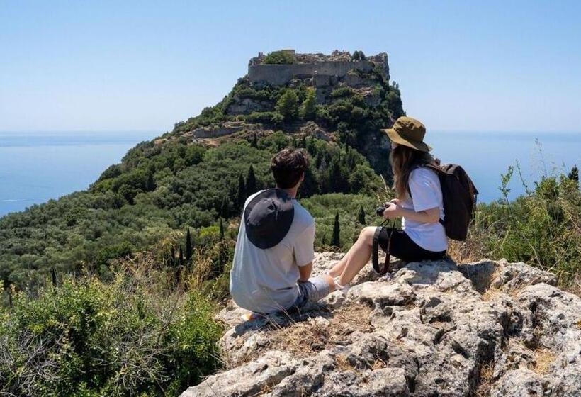 ホテル Philoxenia