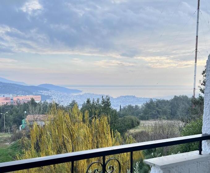 ホテル Philoxenia