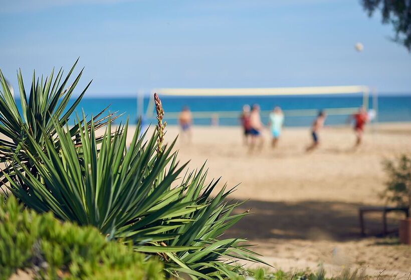 호텔 Pilot Beach Resort