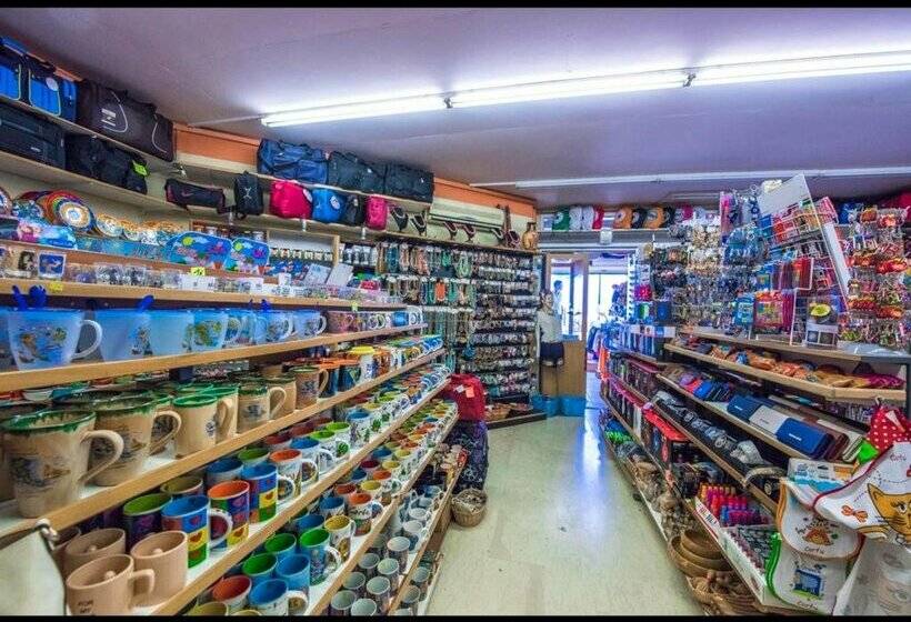 בית מלון כפרי Potamaki Beach