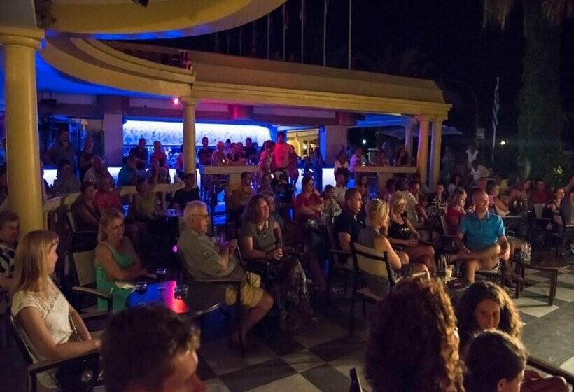 בית מלון כפרי Potamaki Beach