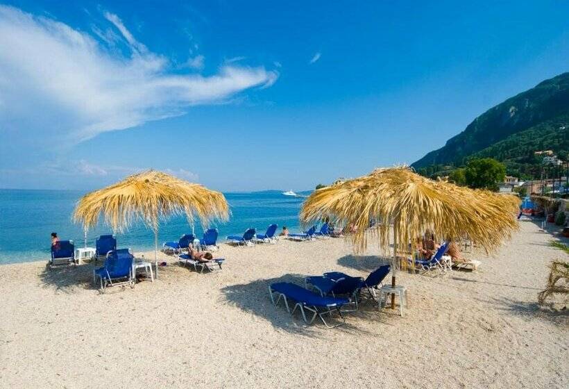 בית מלון כפרי Potamaki Beach