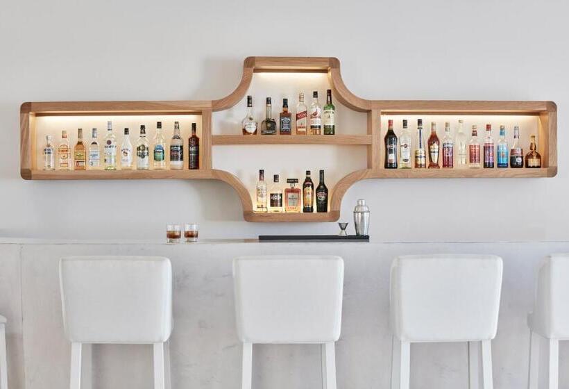 Hotel Santorini Palace