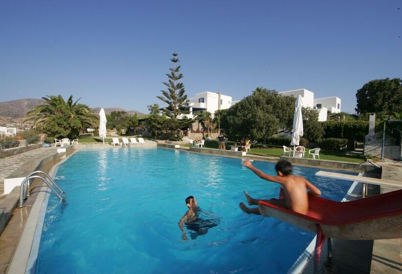 בית מלון כפרי Silver Rocks