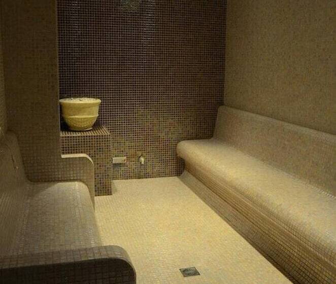 Отель Theoxenia