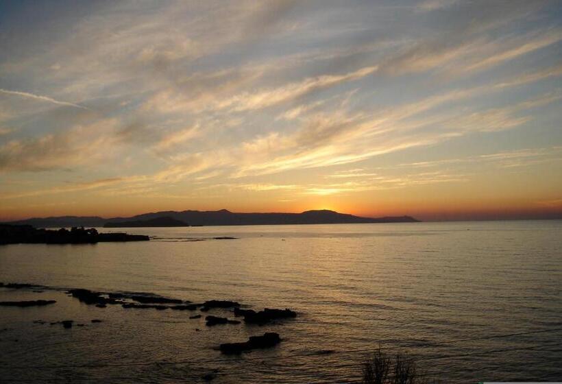 هتل Villa Andromeda