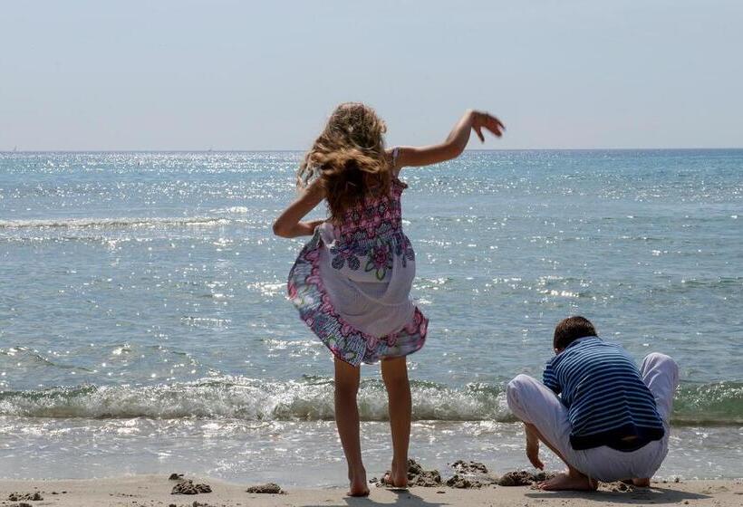 Makryammos Bungalows