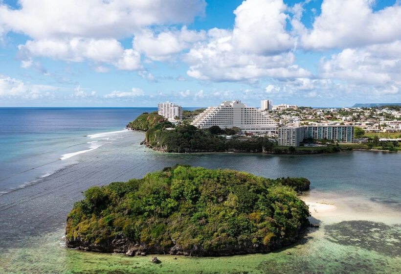 Rihga Royal Laguna Guam Resort