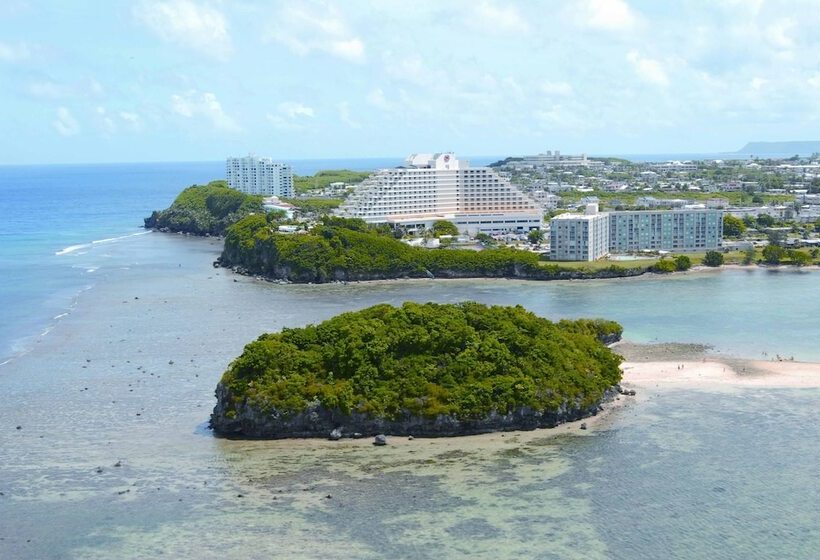 Rihga Royal Laguna Guam Resort