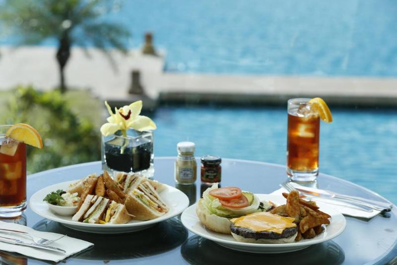 Rihga Royal Laguna Guam Resort