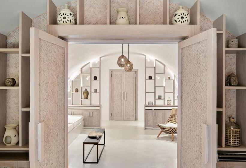 Vedema, A Luxury Collection Resort, Santorini