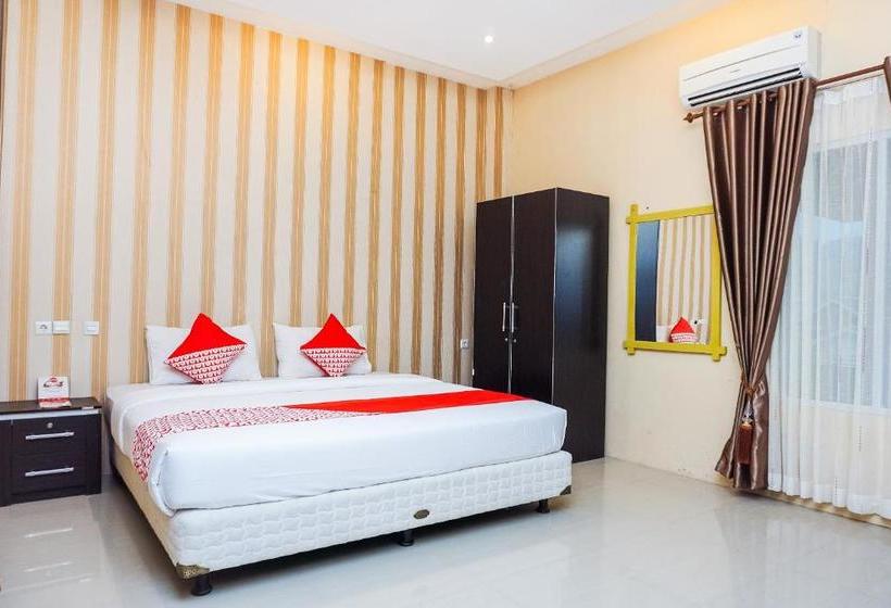 Отель Triza By Oyo Rooms