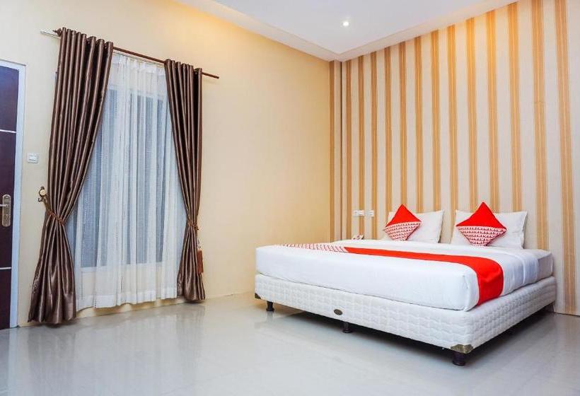 Отель Triza By Oyo Rooms