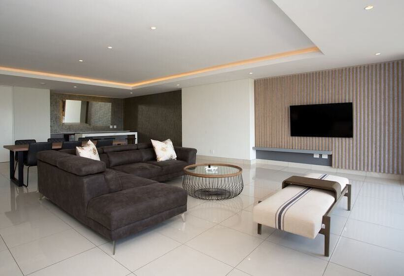 The Houghton Hotel, Spa, Wellness & Golf